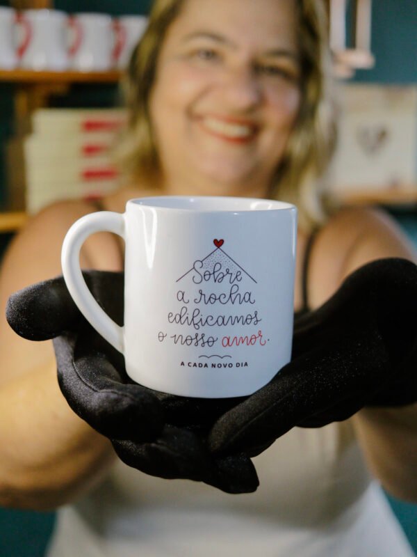 Caneca Pixutinha Amor na Rocha